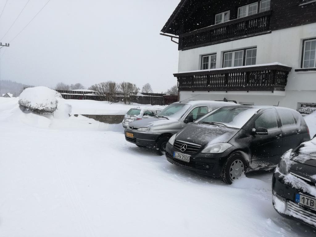 Pension Pugner Vysoké nad Jizerou エクステリア 写真