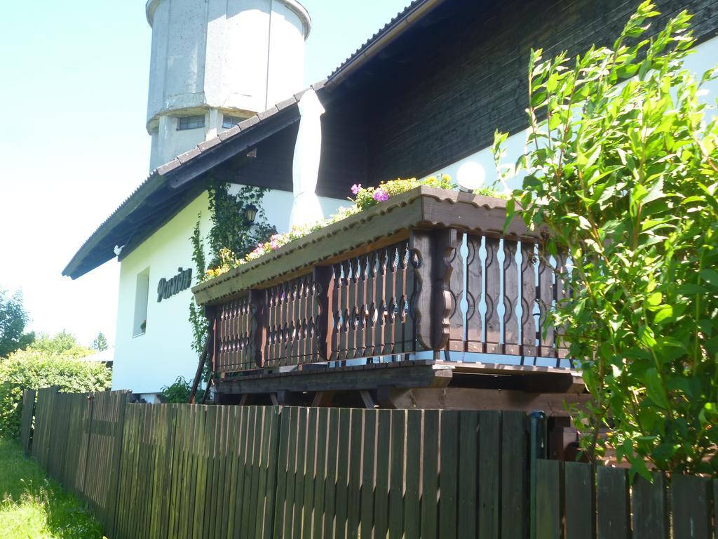 Pension Pugner Vysoké nad Jizerou エクステリア 写真